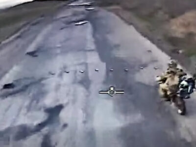 «Величезний РЕБ не врятував»: дрон 28-ї бригади наздогнав російського «байкера» під Костянтинівкою  