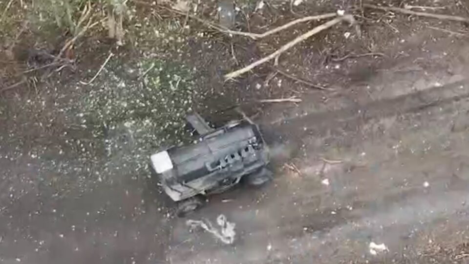 Операція «ГВЕР»: НРК, попри міни й скиди з дронів, майже за 6 годин евакуював пораненого  