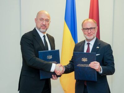 Міністри оборони України і Латвії підписали Меморандум щодо оборонно-промислового співробітництва  