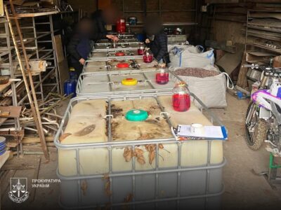 Продавали пальне, призначене для потреб ЗСУ: на Буковині затримали двох військових  