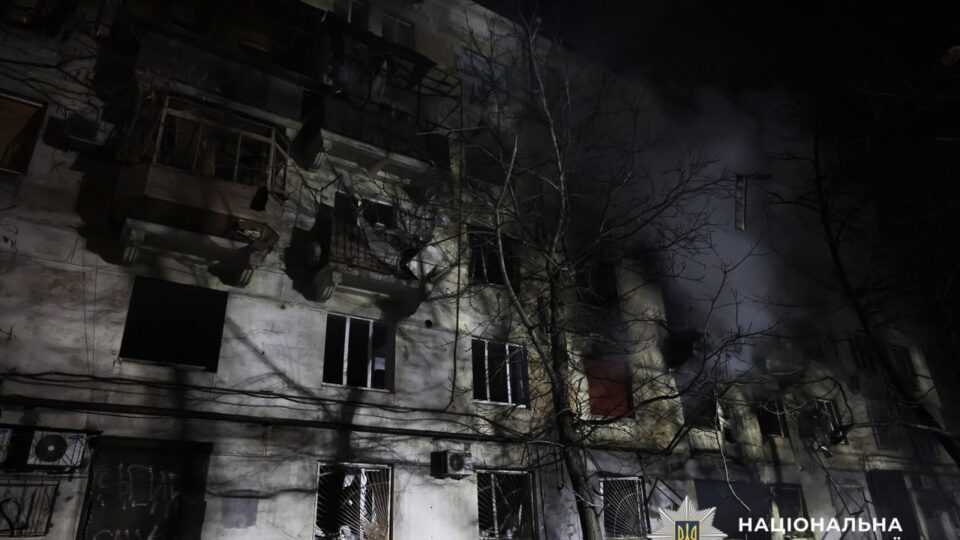 «Шахеди» атакували Запоріжжя: 18 поранених, спалахнули пожежі  