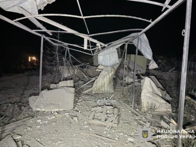 Ворог бив по Донеччині КАБами й дронами: є поранені, пошкоджена лікарня  