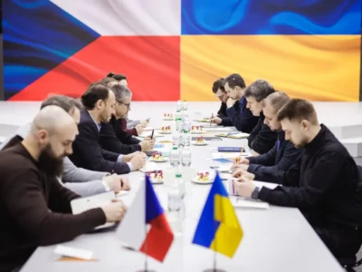 Сергій Боєв обговорив постачання артилерійських снарядів з делегацією Чехії  