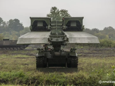 German “Biber” in the Armed Forces of Ukraine: how Ukrainians are mastering the bridge-layer based on the Leopard  