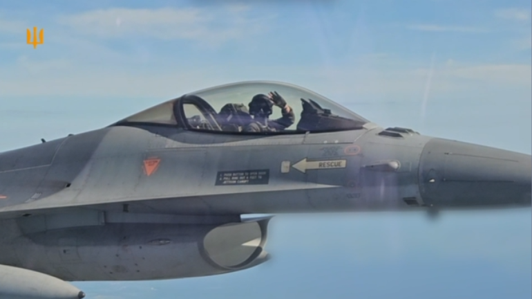 Гармати, літаки, дрони: Повітряні Сили показали, як відбивали ракетно-дроновий удар  