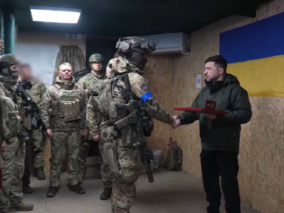 Президент відвідав командний пункт 14 ОМБр у Купʼянську  