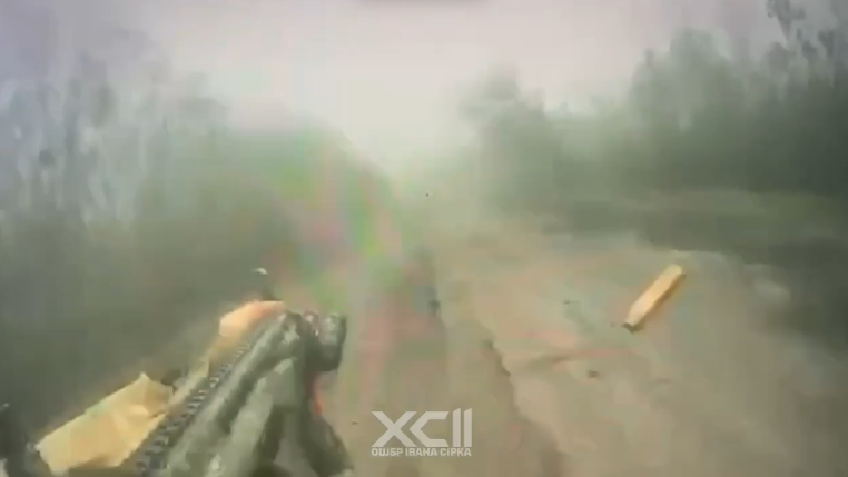 «Робота без пауз»: розвідники 92 бригади проводять зачистку, мінусуючи окупантів у стрілецькому бою  