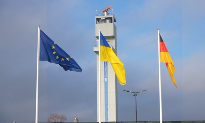 Президент прибув до Німеччини для переговорів з американською делегацією  