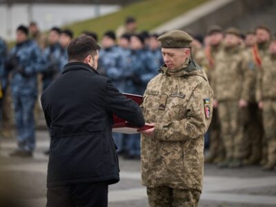 Викопав криницю в окопі, тримав позицію 471 день — як медик «Вітер» став Героєм України    