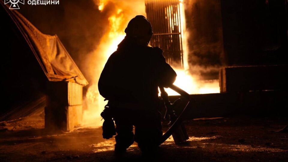 Ворог атакував енергетичну та промислову інфраструктуру Одещини  