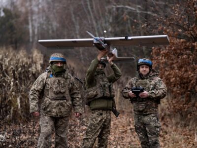 «Рої дронів, постійно над тобою щось дзижчить» — поблизу Костянтинівки ворог шукає слабкі місця в обороні  