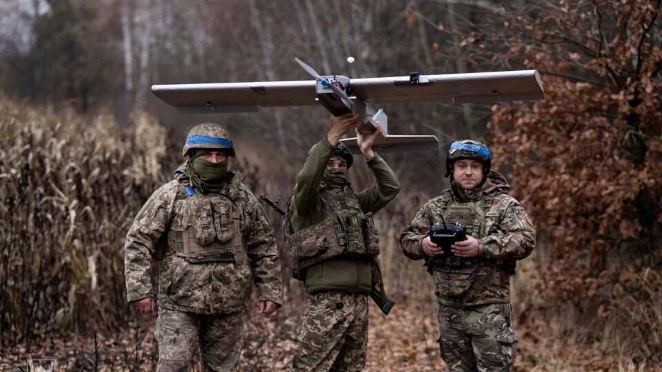 Український БПЛА «Дартс»: недорогий, витривалий, захищений від РЕБ — і смертельно точний  