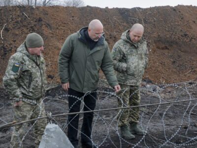 Міністр оборони перевірив, як проходить будівництво фортифікацій на Запорізькому напрямку  