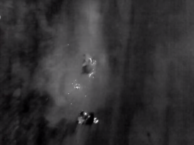 Двоє у плащах — парочку російських штурмовиків спочатку зупинили, а потім розібрали  