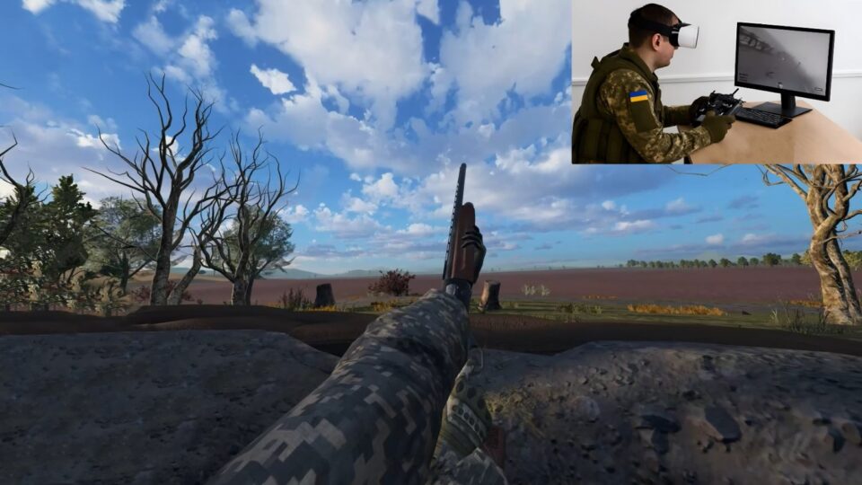 Це не гра, тут усе серйозно: у військах почали тестувати новітній симулятор для взаємодії між оператором FPV-дрона та стрільцем  
