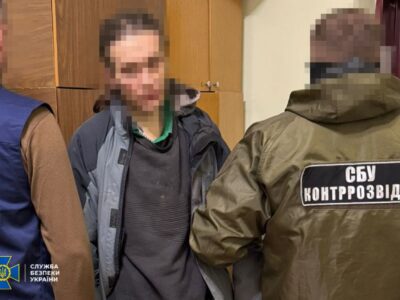 СБУ затримала агента рф, який коригував ракетні удари по Чернівцях  