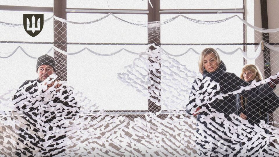 «Об’єдналися та відклали звичні справи заради великої мети»: Міністр оборони привітав волонтерів  