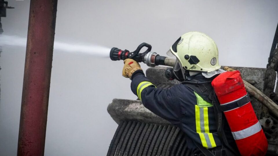 Львівщина оговтується від ворожого обстрілу: країна-агресор цілила у критичну інфраструктуру  