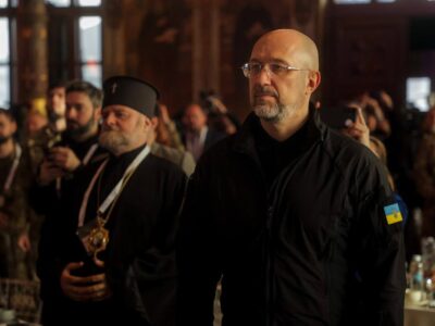 Міністр оборони взяв участь у спільній молитві за українських воїнів  