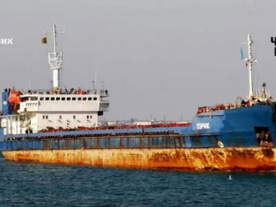 Спецоперація ССО: у Каспійському морі уражено два судна, що постачали військові вантажі для рф  