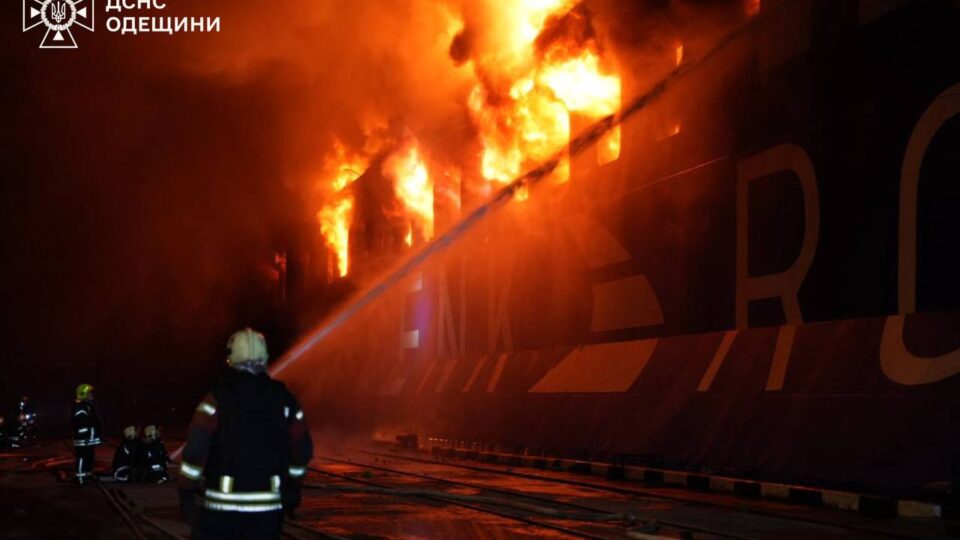 Президент відреагував на російські удари по Одещині та закликав світ посилювати тиск на РФ  