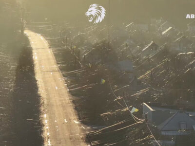 Тут пройшла «злива» з дронів: унікальні кадри Лимана, що тоне в скляному павутинні сучасної війни  