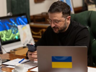Володимир Зеленський обговорив з Урсулою фон дер Ляєн підтримку України та фінансову допомогу ЄС  