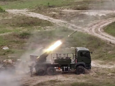 «Град» на новому шасі: артилеристи НГУ освоюють модернізовану РСЗВ  