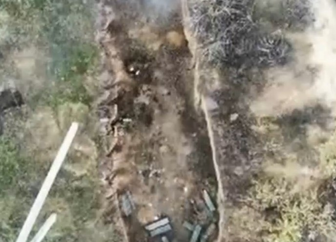 «Після роботи „200-х“ не ідентифікують»: як пілоти знищили ворожу піхоту в траншеї  