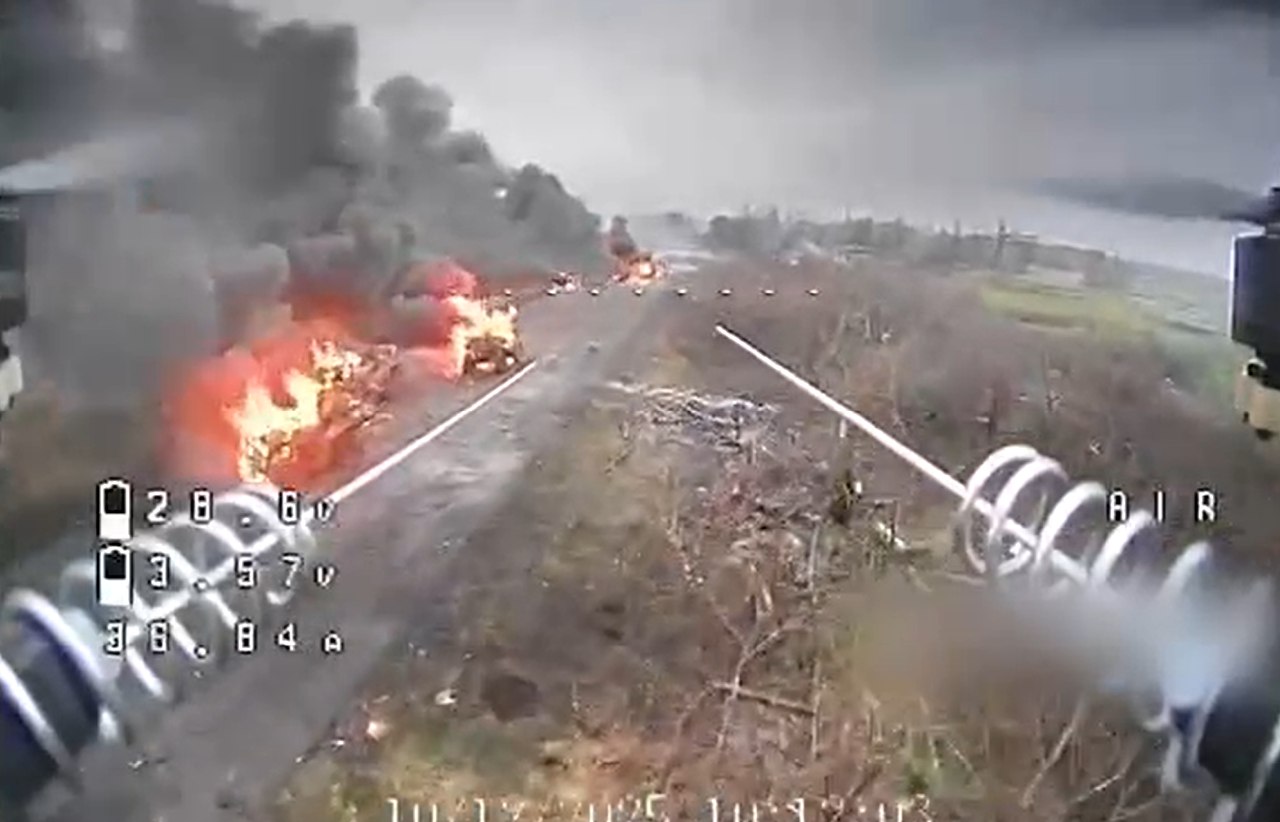 Сили оборони спалили російську колону на Покровському напрямку