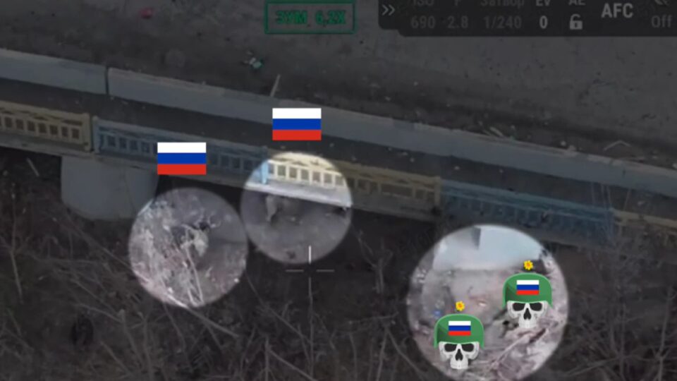 У Сіверську росіяни сховались під переправою, але їх зустріли наші дрони  