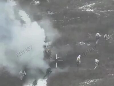 «Подобається, як воно горить»: наші бійці уразили техніку рф із купою окупантів  