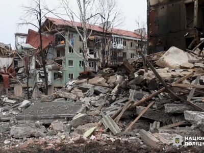 «Гучно, страшно, миру хочеться»: як із Покровського району евакуювали п’ятьох людей  