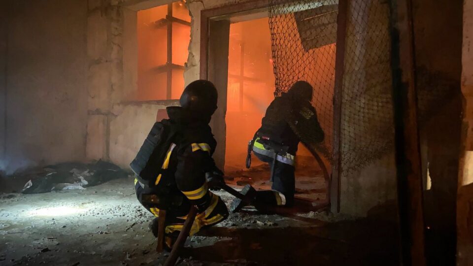 «Під ударом уже були щонайменше 13 областей»: Президент прокоментував масований обстріл рф  