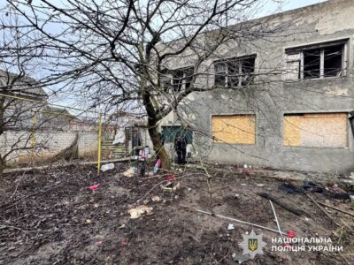 Наслідки атаки рф на Херсонщину: двоє загиблих, пошкоджено медзаклад  