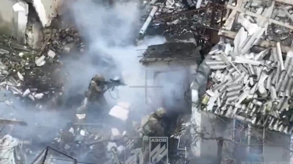 Знищення окупантів і контрдиверсійні дії: як бійці з бригади «Азов» воюють на Добропільському напрямку  