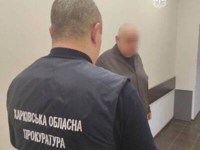 Гірший за ворога — на Харківщині затримали працівника моргу, який обкрадав тіла загиблих воїнів  