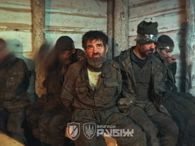 Полонені та щасливі — вийшло ціле шоу з росіянами, що здалися на Покровському напрямку  