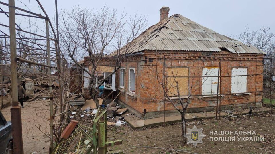 Одна людина загинула та четверо поранено внаслідок російських ударів на Запоріжжі  