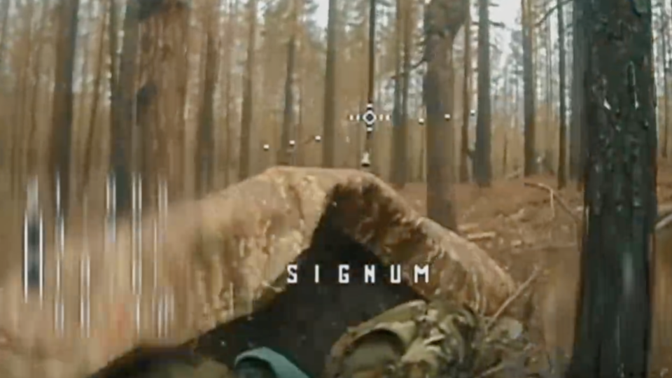 Залетіли під ковдру — пілоти Signum зменшують кількість росіян на Лиманському напрямку  