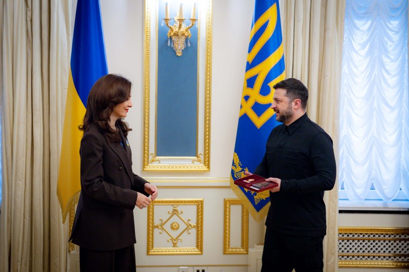 Військова співпраця та розвиток програми PURL: Президент зустрівся з главою МЗС Албанії  