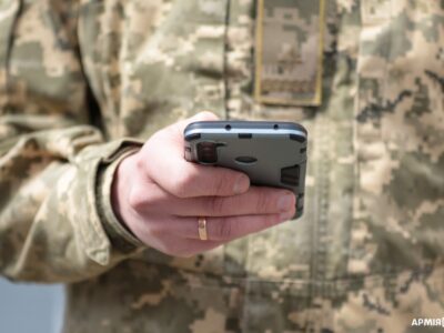 «Можна навіть з чашкою кави у руках» — десантники розповіли про переваги подання рапортів через Армія+  