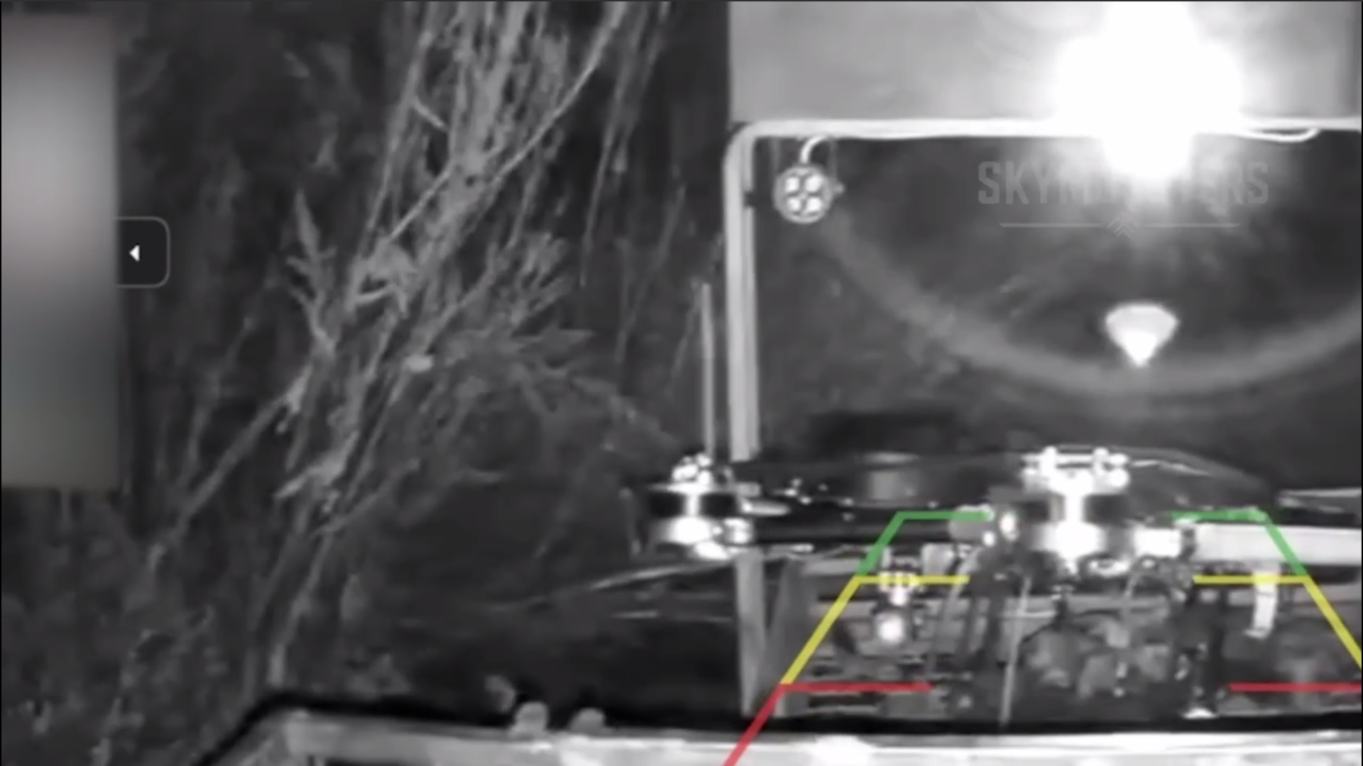 Наш НРК везе у кузові ударний БПЛА з передової.