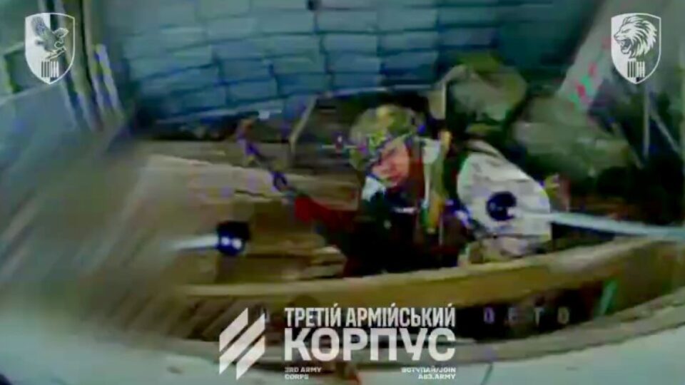 «Безпечних місць більше не існує» — пілоти 63 ОМБр вганяють ворожих штурмовиків у справжній відчай  