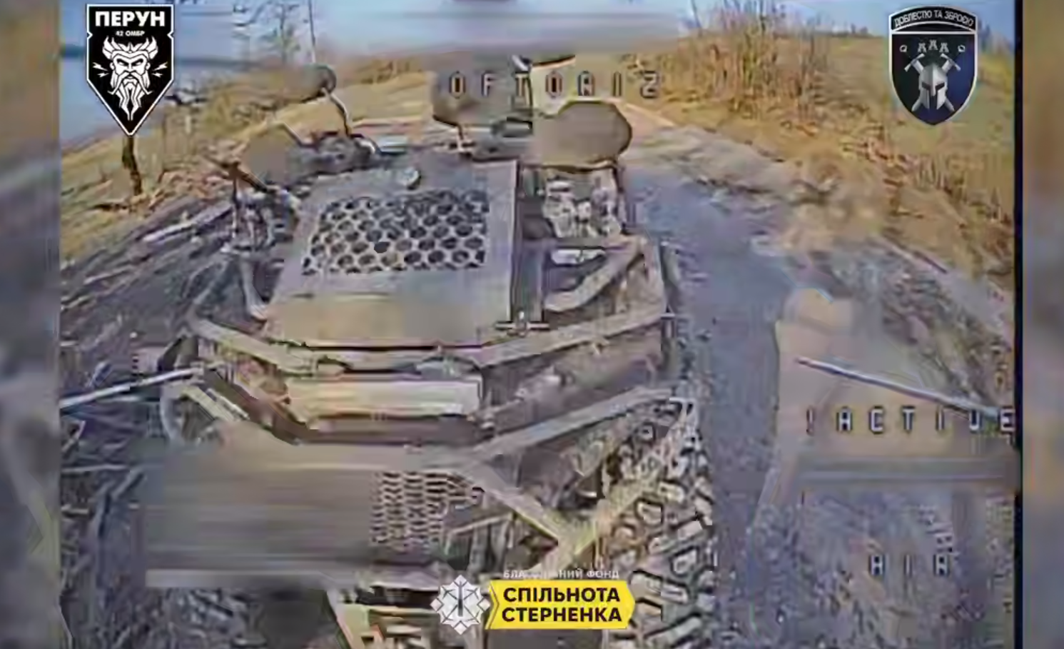 Ворожий квадроцикл за мить до знищення