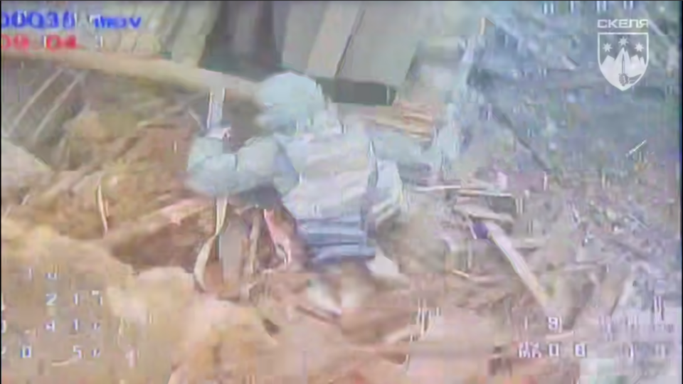 З автоматів і дронами — двоє наших бійців відбили атаку шести окупантів у Покровську  