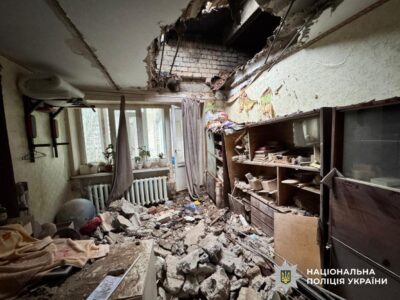 На Херсонщині через ворожі обстріли поранені троє медиків  