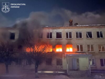 У Харкові через атаку рф постраждали люди, пошкоджено два заклади освіти  