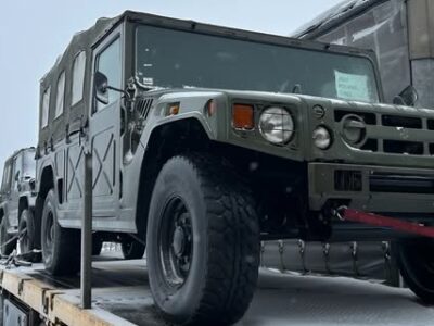 Японія передала партію автомобілів для Сил оборони України  