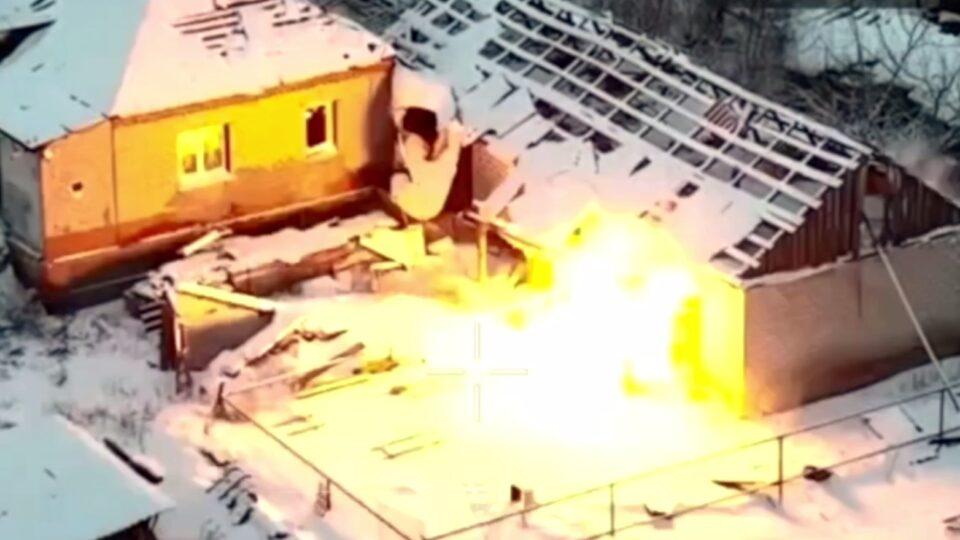 Росіяни спробували вбити своїх же військових, які вирішили здатися у полон  